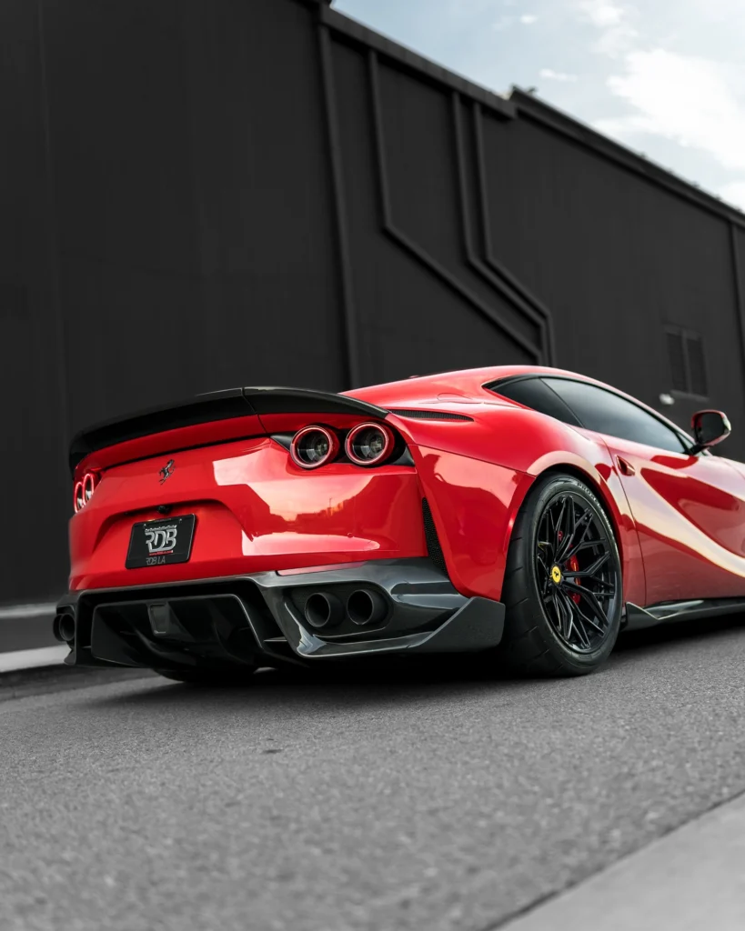Ferrari Superfast 812 Bodykits bij Rooselaer Car Styling 1016 Industries1