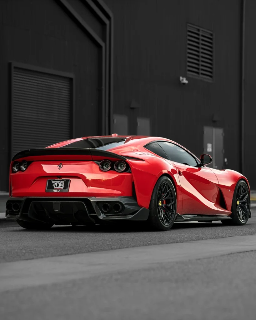 Ferrari Superfast 812 Bodykits bij Rooselaer Car Styling 1016 Industries11