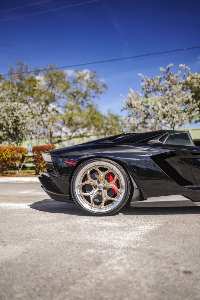 Lamborghini Aventador S Bodykits bij Rooselaer Carstyling 1016 Industries10