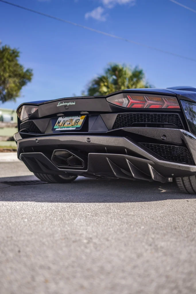 Lamborghini Aventador S Bodykits bij Rooselaer Carstyling 1016 Industries11