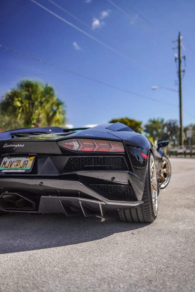 Lamborghini Aventador S Bodykits bij Rooselaer Carstyling 1016 Industries14