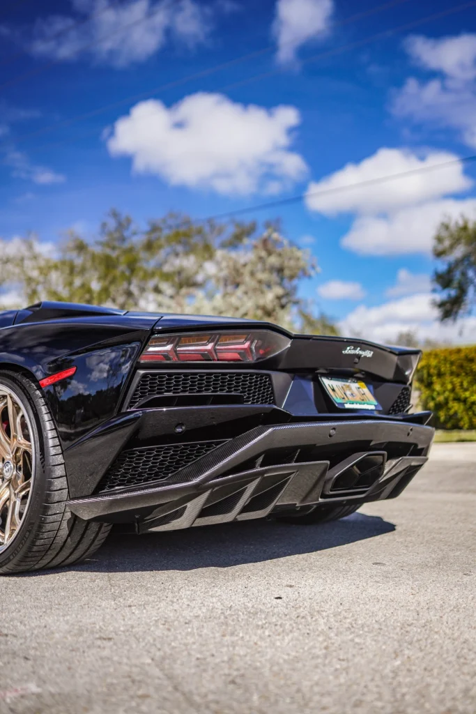 Lamborghini Aventador S Bodykits bij Rooselaer Carstyling 1016 Industries17