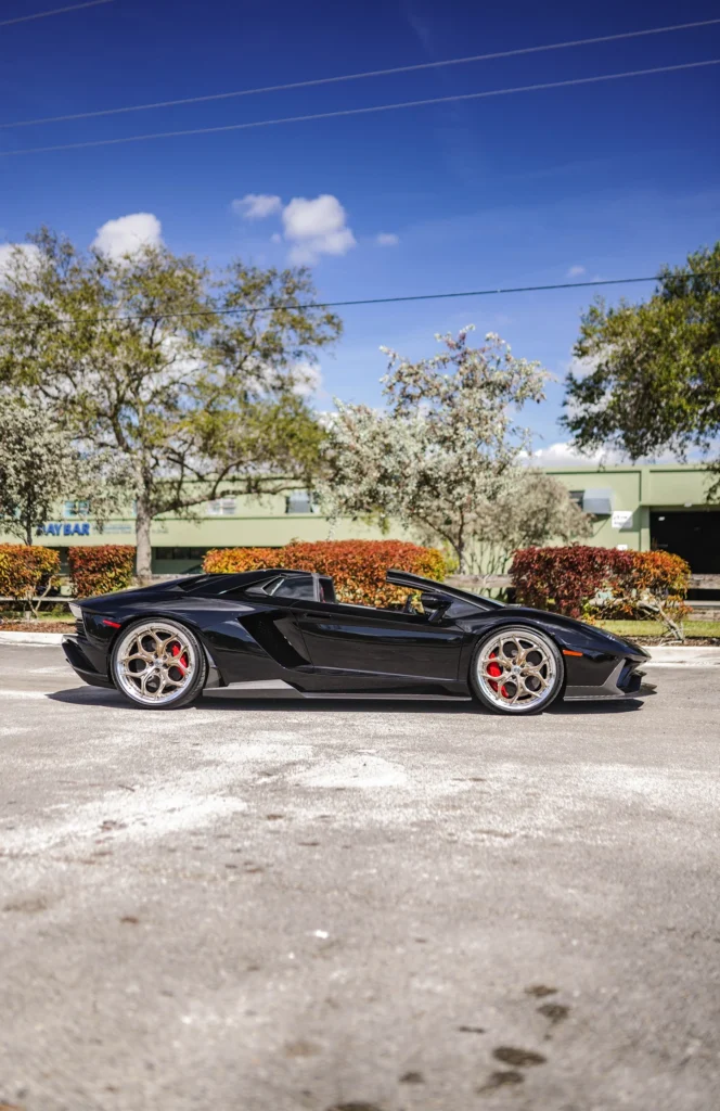 Lamborghini Aventador S Bodykits bij Rooselaer Carstyling 1016 Industries9