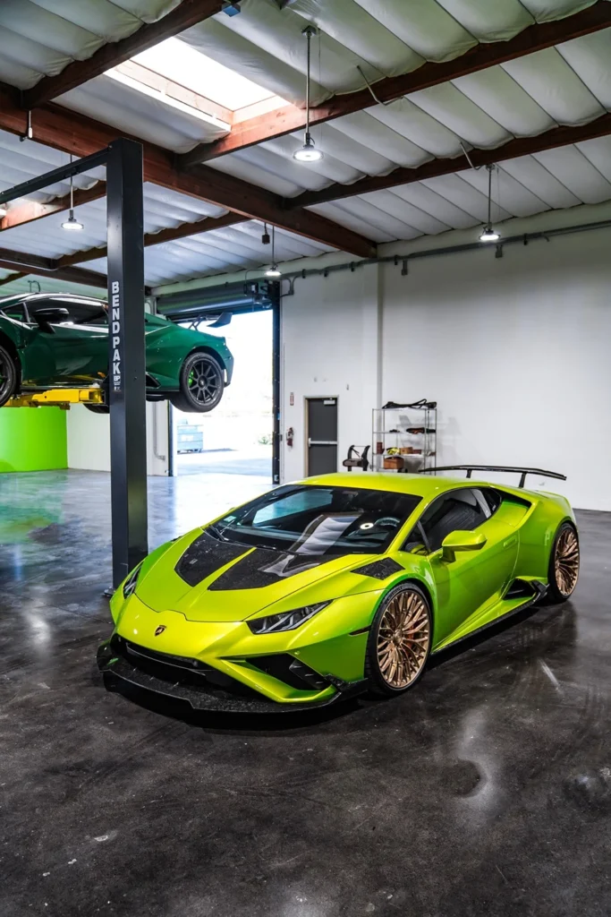 Lamborghini Huracan EVO Bodykits bij Rooselaer Carstyling 1016 Industries17