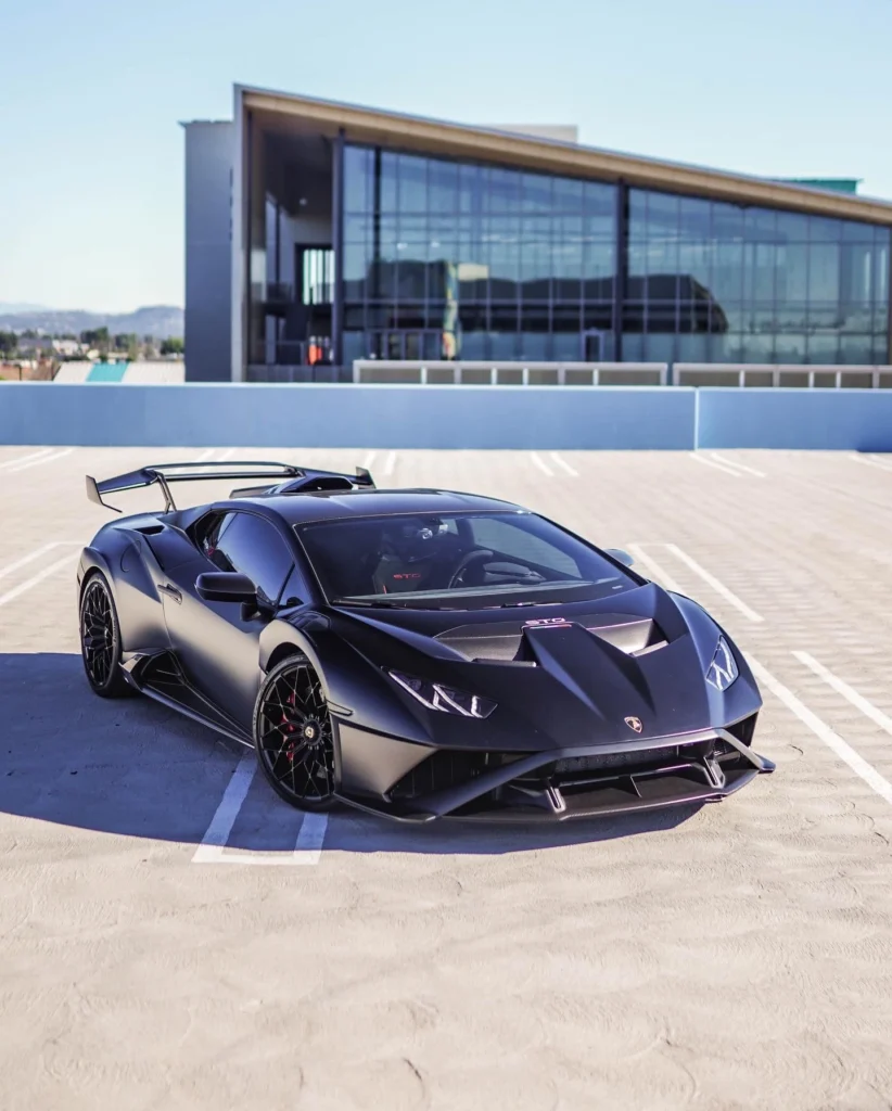 Lamborghini Huracan STO Bodykits bij Rooselaer Carstyling 1016 Industries2