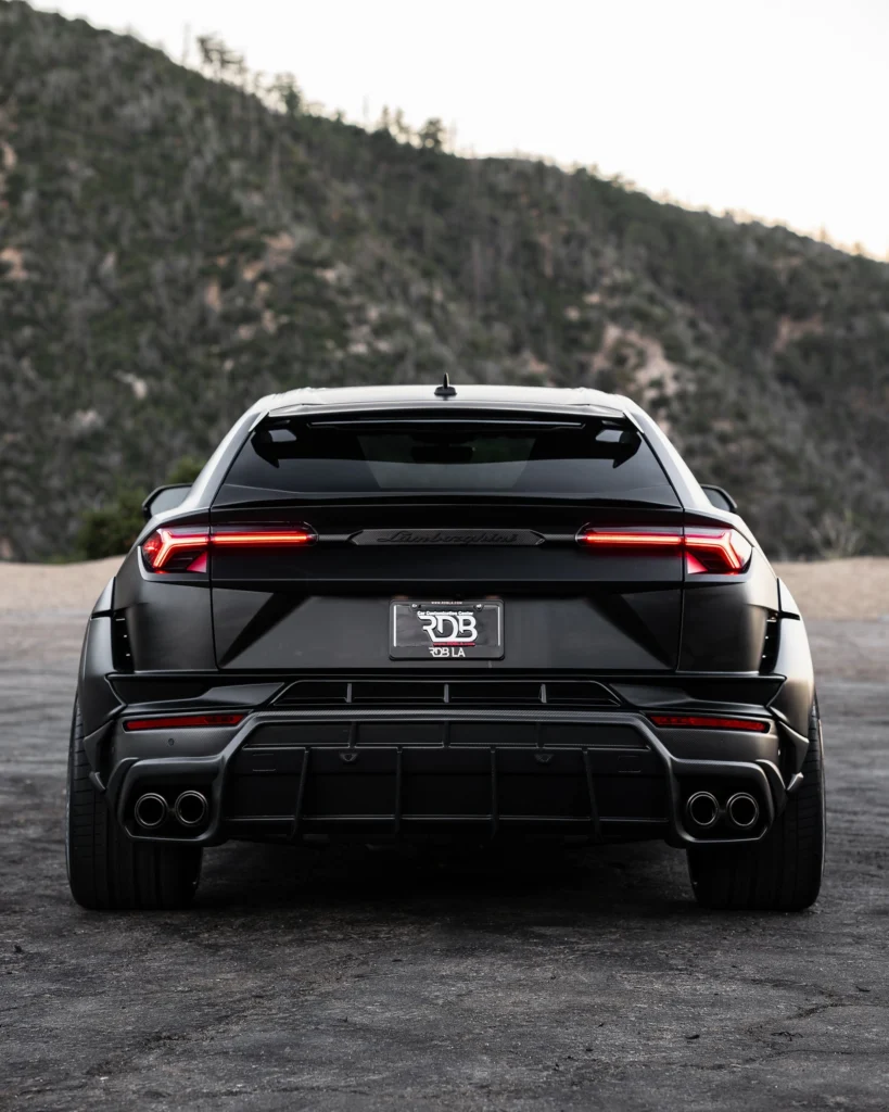 Lamborghini Urus Performante Bodykits bij Rooselaer Car Styling 1016 Industries3