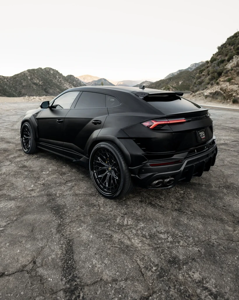 Lamborghini Urus Performante Bodykits bij Rooselaer Car Styling 1016 Industries6