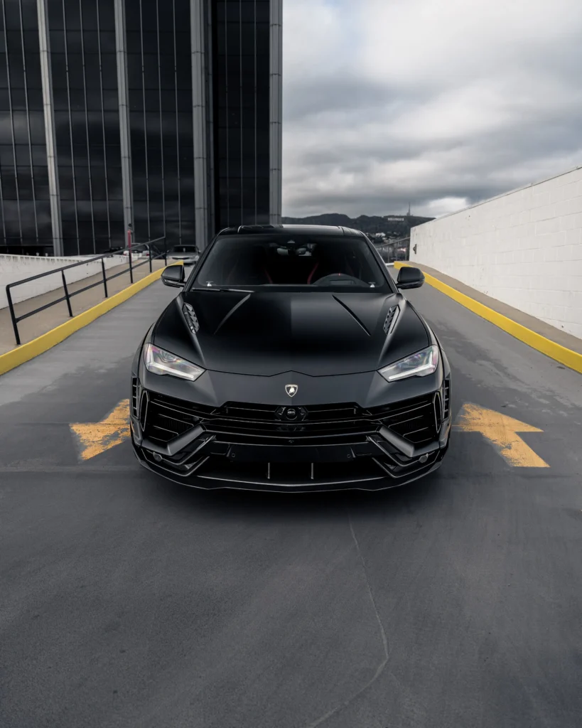 Lamborghini Urus S Bodykits bij Rooselaer Car Styling 1016 Industries3