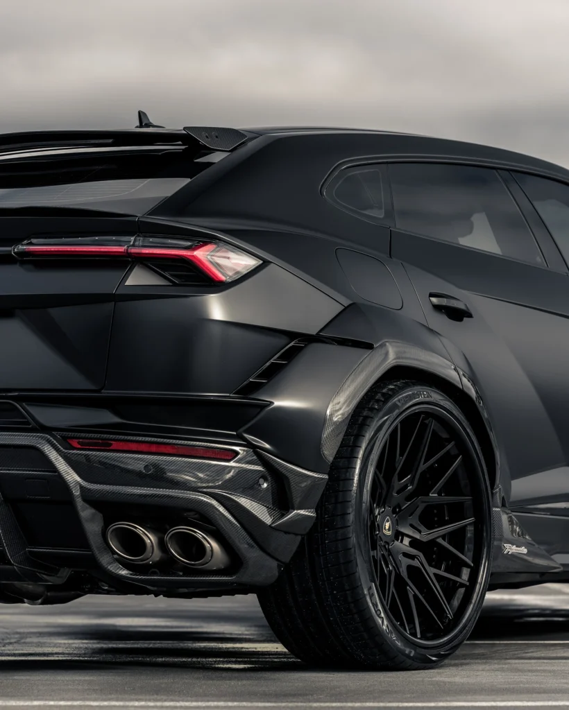 Lamborghini Urus S Bodykits bij Rooselaer Car Styling 1016 Industries4