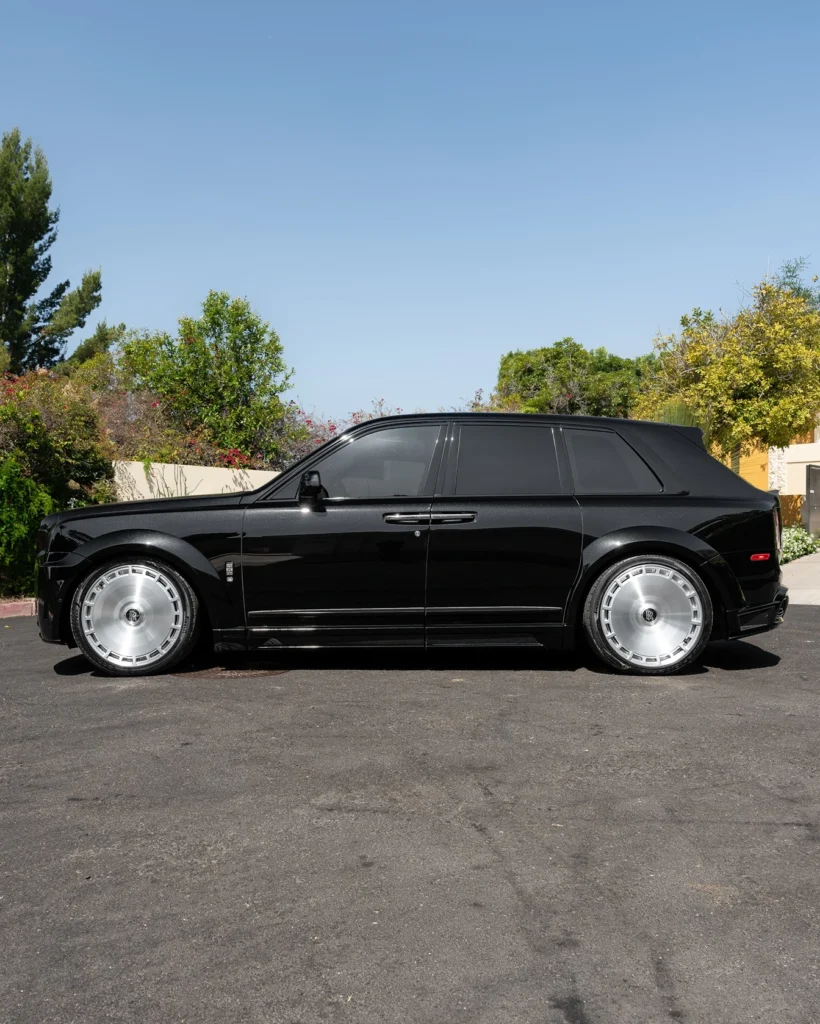 Rolls Royce Cullinan Bodykits bij Rooselaer Carstyling 1016 Industries3